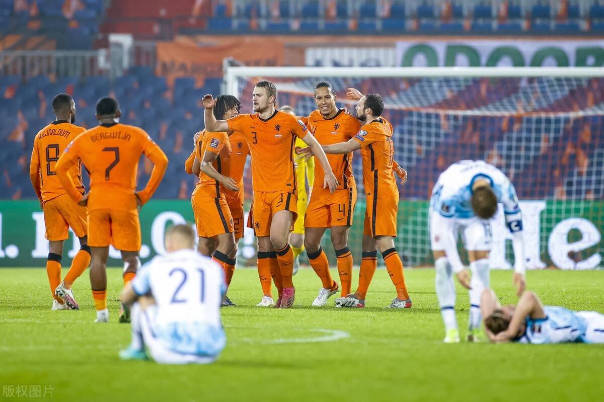 意大利逼平挪威，小组头名一触即得的简单介绍