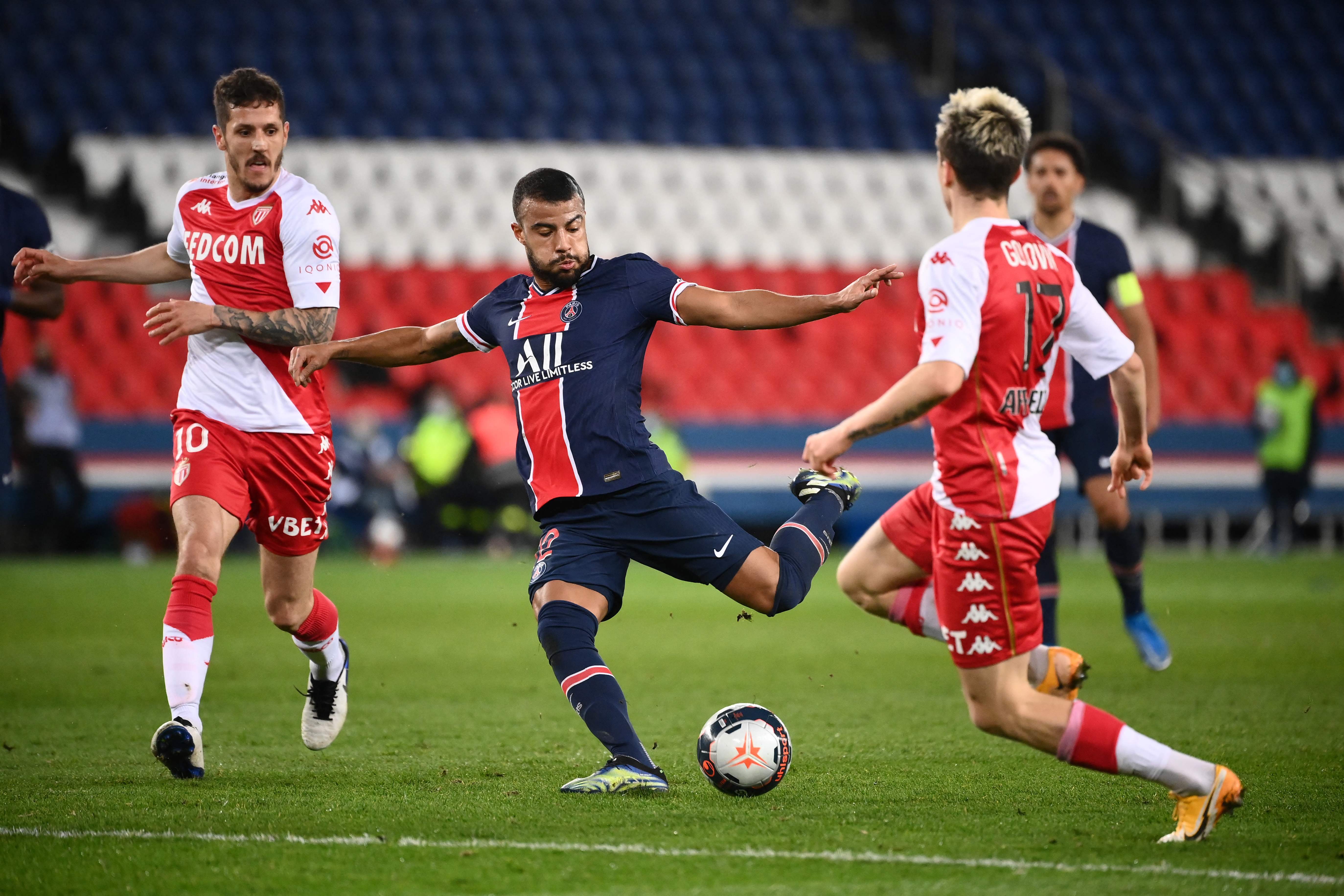 里尔主场取胜巴黎圣日耳曼