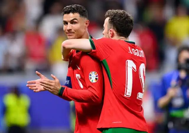 九游官网-葡萄牙迎战德国，欧洲两强的交锋