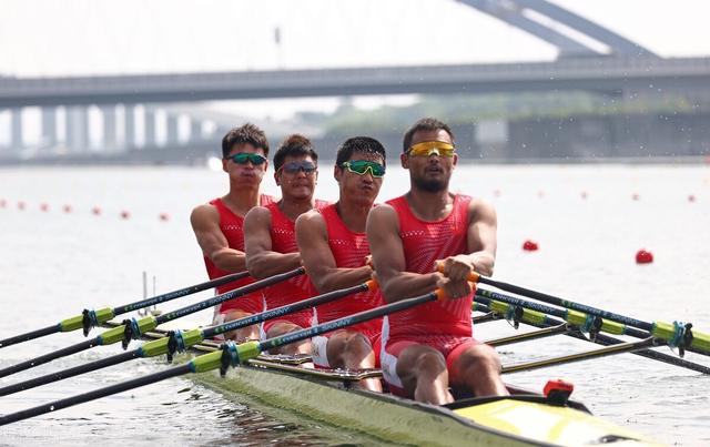 九游中国-荷兰队夺得灯箱赛艇男子四人座B组金牌