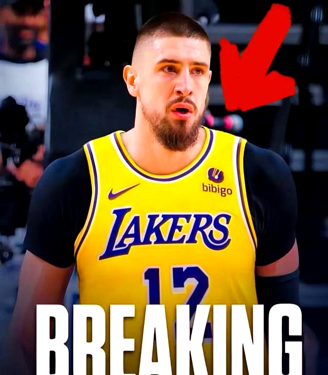 九游娱乐网站-爵士队新赛季未能振作，连败成谜