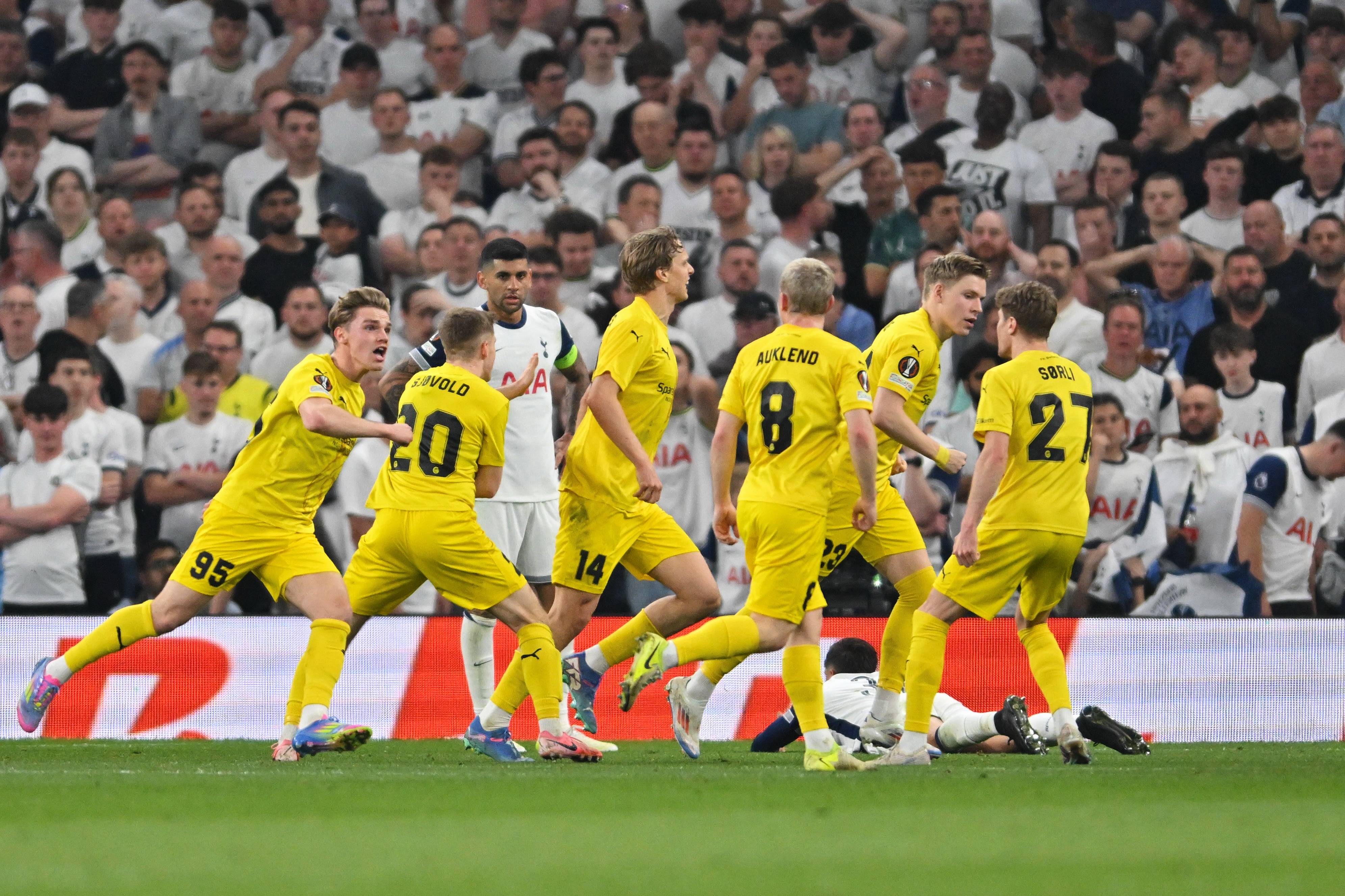 九游娱乐网站-热火激斗！欧预赛赛场上球队互相角逐