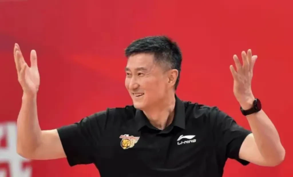 九游娱乐app下载-汉堡队将领得榜首宝座，迎来赛季表现亮眼的简单介绍