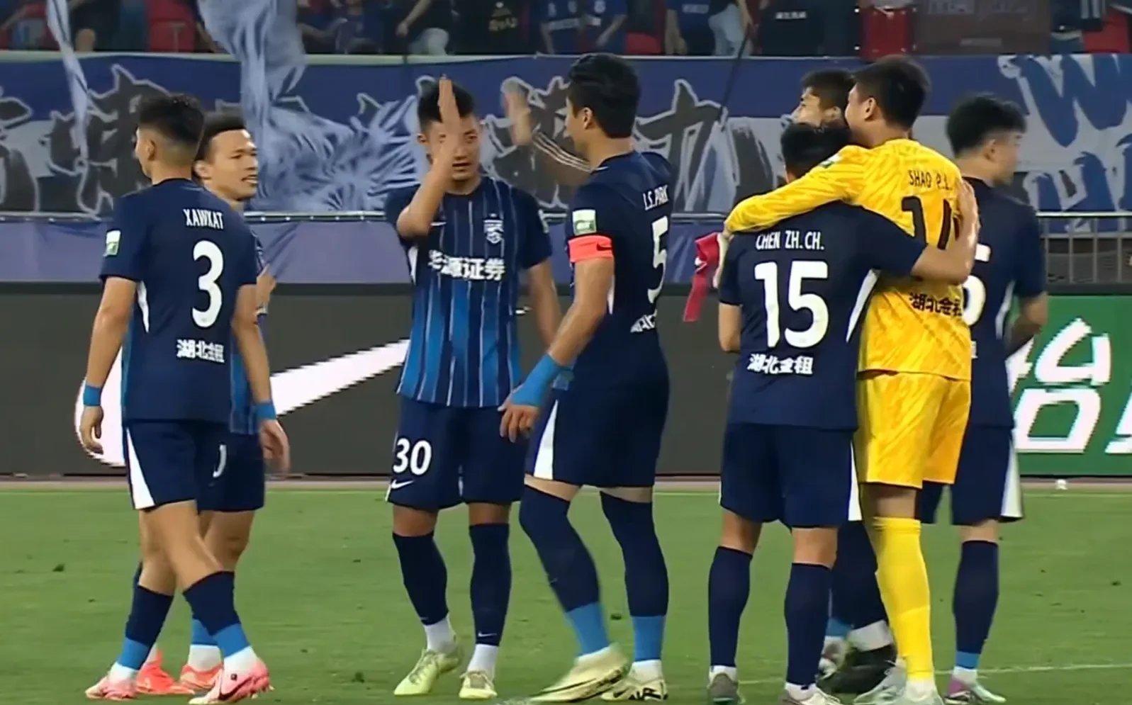 九游app下载-武汉卓尔客场击败天津天海，夺取胜利