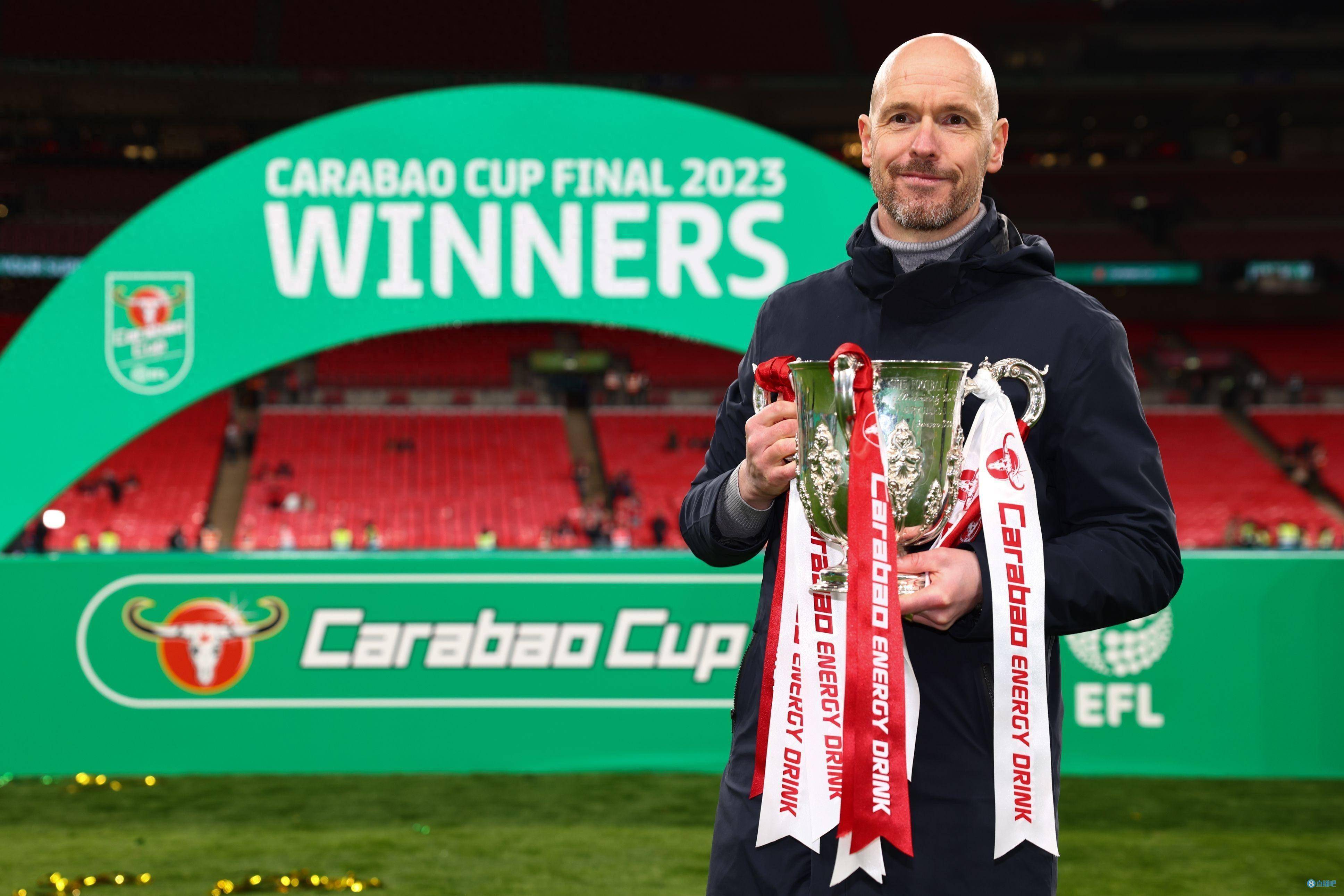 曼联在重要比赛中表现出色夺冠