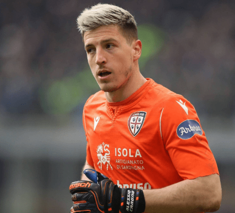 包含诺里奇全力以赴，拼搏赢得胜利的词条