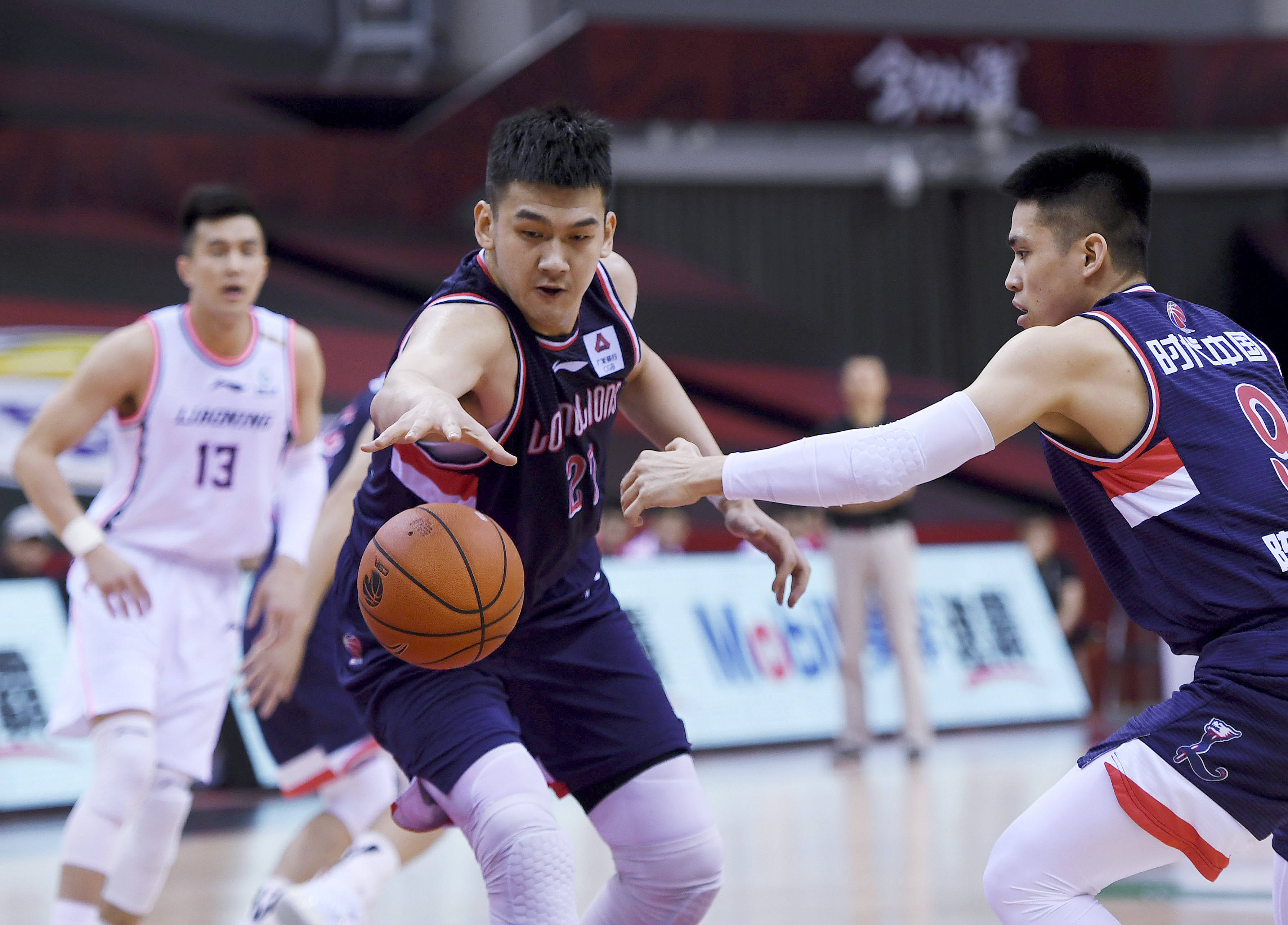 九游娱乐app下载-包含精彩快意胜利之路，黑龙江队成为季后赛黑马的词条