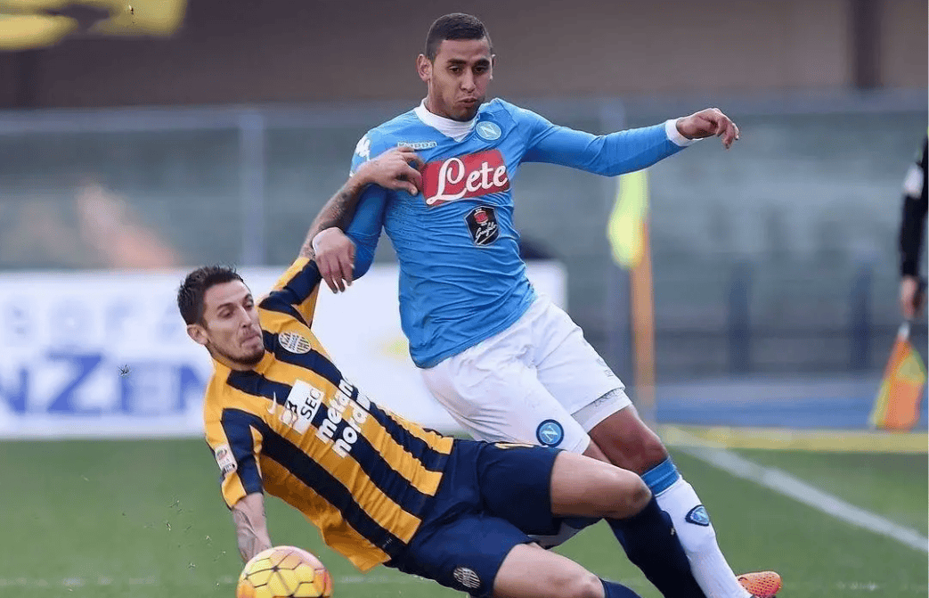 那不勒斯击败卡利亚里：继续向前迈进