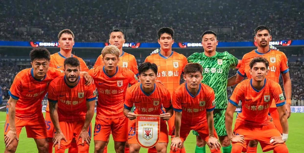 九游娱乐首页-球员交易市场热度高涨，球队阵容迎来大变革