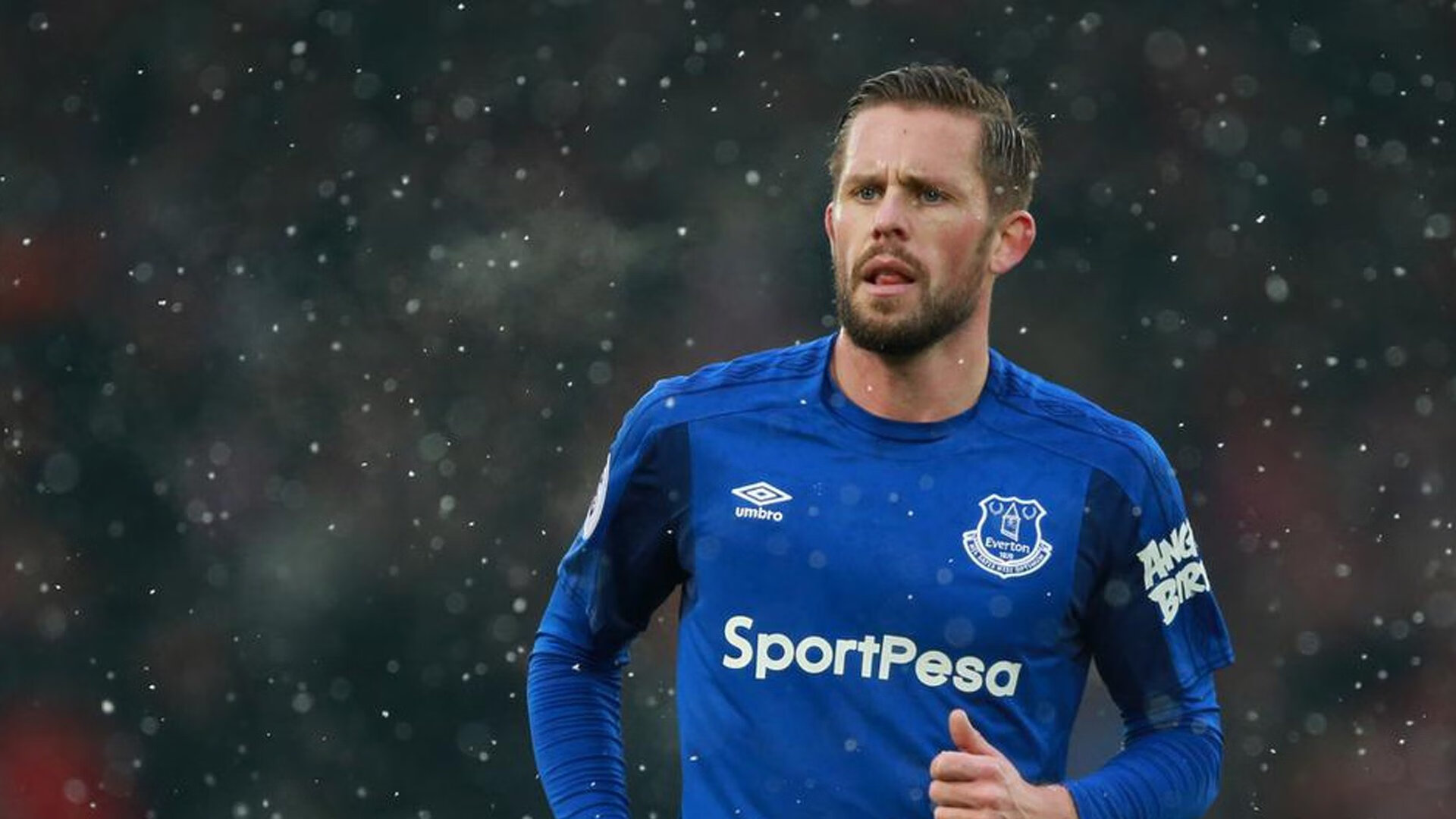 巨人陨落，爵士如何用冰冷战术肢解勇士，而英格拉姆成为新焦点？